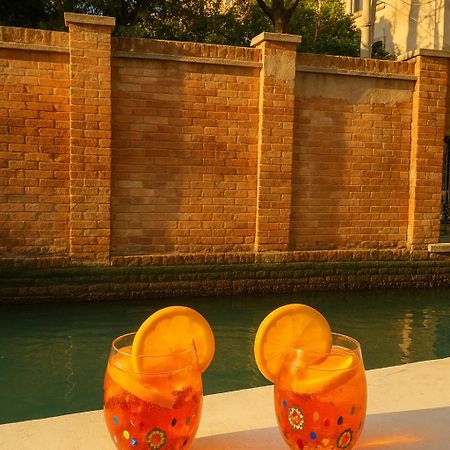 Ca'Dei Nonni Canal View Venezia Esterno foto